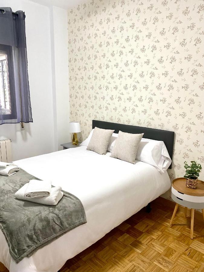 Apartamento Madrid Centro Esterno foto